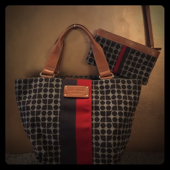 kate spade Handbags - Kate Spade ♠️ Logo Handbag